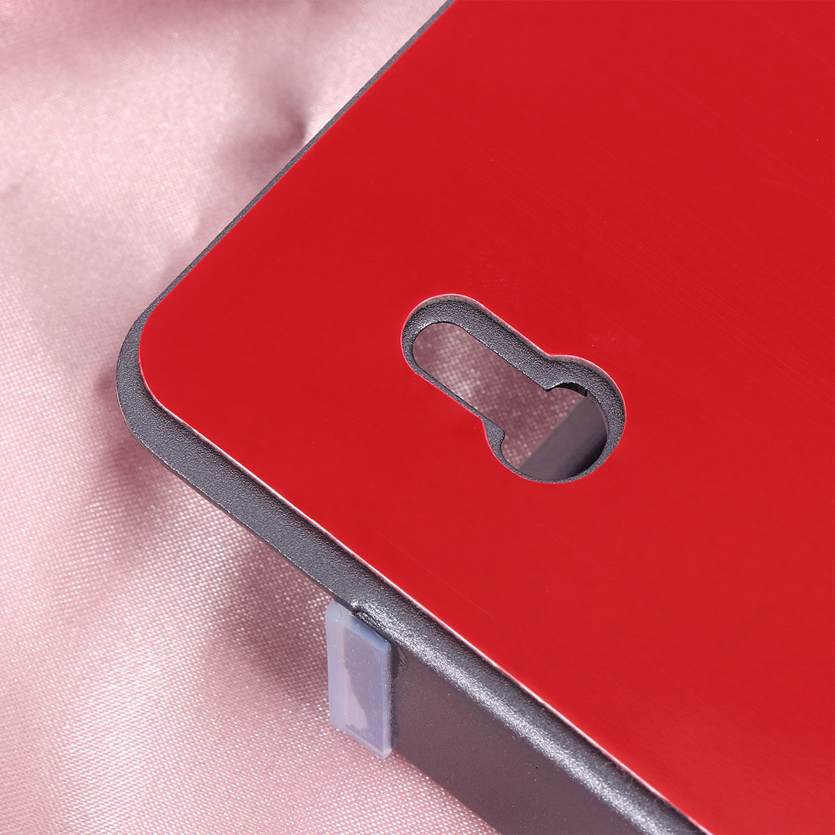 Mobile Phone Charging Bracket  - огляд і ціна Watches & Jewelry Repair Center Photos